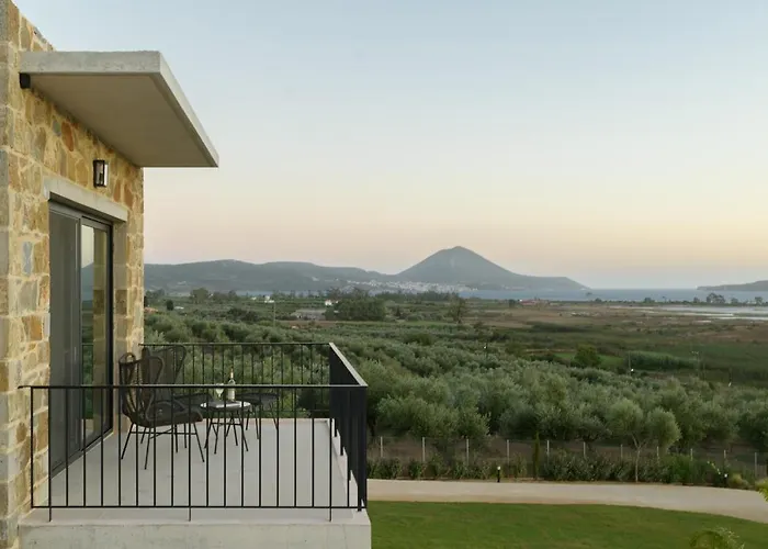 Family & Golf Laguna Towers Navarino * Gialova