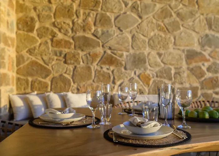 Family & Golf Laguna Towers Navarino