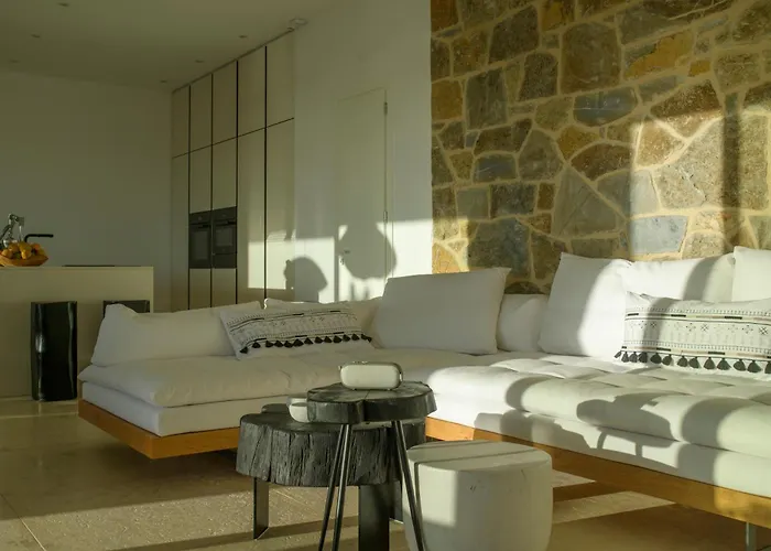 Family & Golf Laguna Towers Navarino Villa