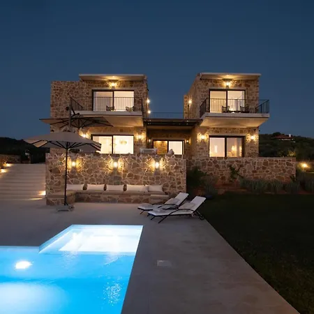 Villa Family & Golf Laguna Towers Navarino *