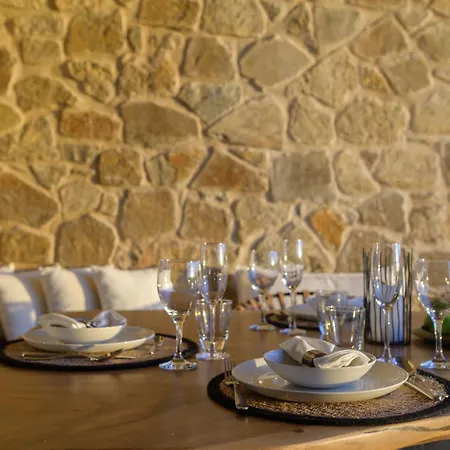 Family & Golf Laguna Towers Navarino